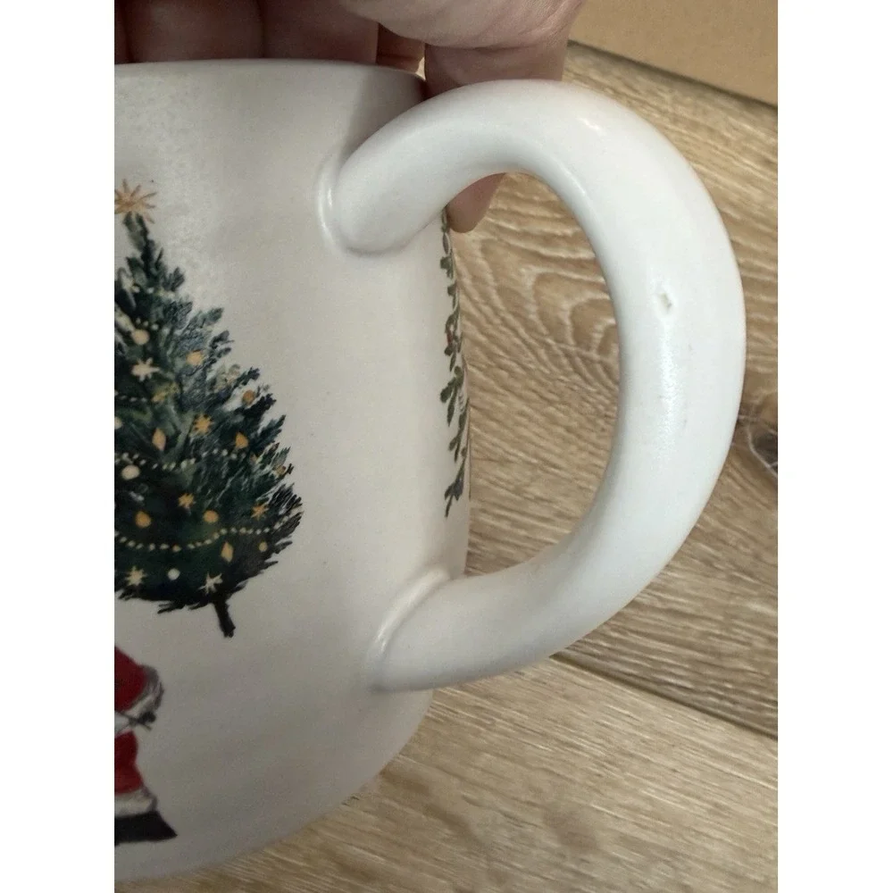 Pottery Barn Christmas in the Country Mugs Set of 4 Santa Holiday Stoneware